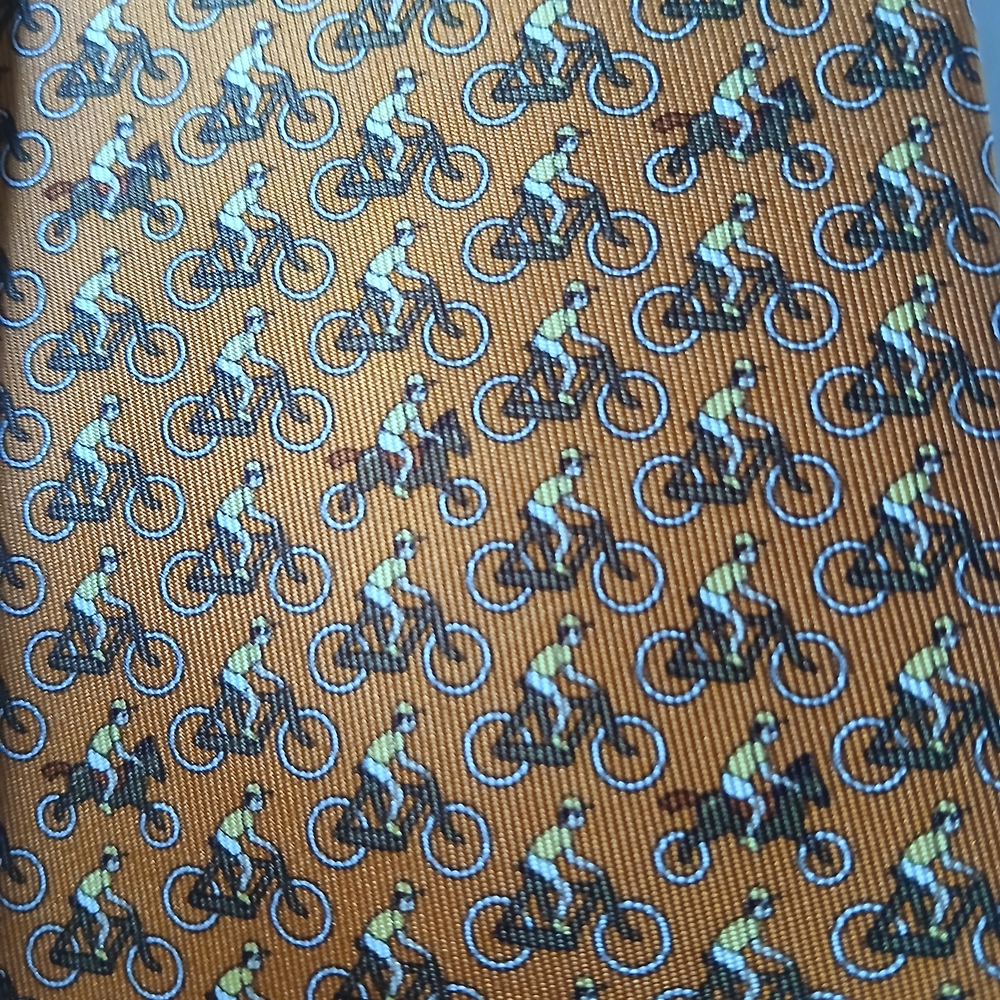 Hermes Orange Tie with Black Laces - Picture 2 of 4